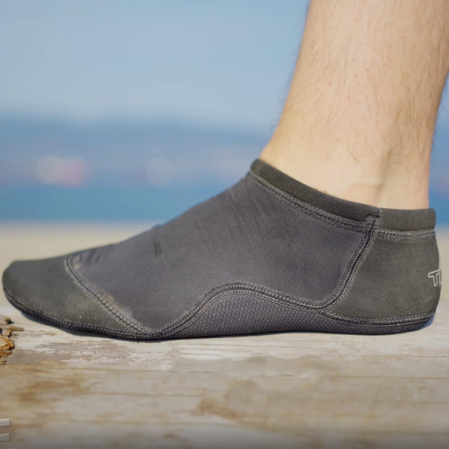 Low Cut Sport Skin Socks - Image 2